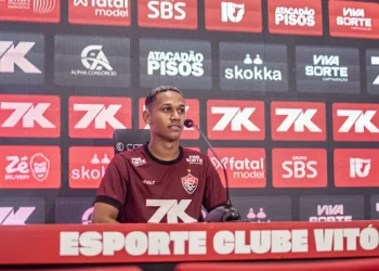 José Breno projeta primeira vitória no Baianão e mira vaga no elenco principal