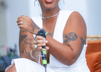 Casa Preta recebe leituras e novo lançamento do livro Monstruosa, de Amanda Julieta, dia 27 de março