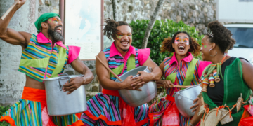 Espetáculo musicado e bilíngue “Fala, Ìbejì” ocupa praças de Salvador de 27 de março a 12 de abril