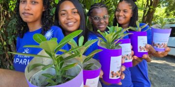 Ação de sensibilização marca agenda do mês da mulher no Village Itaparica