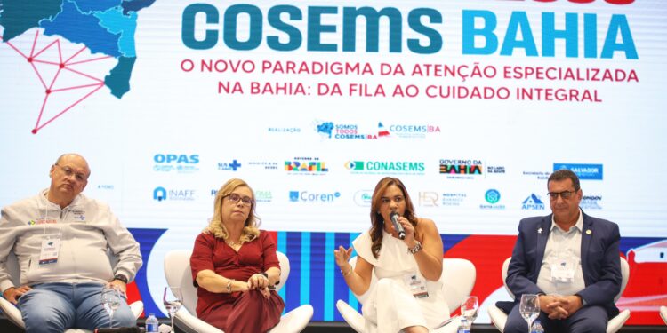 Bahia apresenta nova rota para organizar o cuidado especializado no SUS
