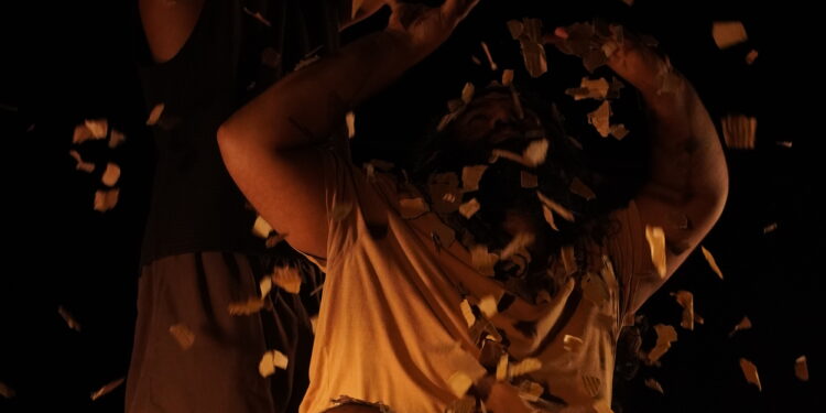 Grupo X de Improvisação em Dança estreia obra “Dançando Godot – Relaxed Performance” no MAB