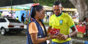 Entre shows e gols da Seleção Brasileira, posto da Sesab registra mais de 3,6 mil testes para ISTs no São João de Cachoeira