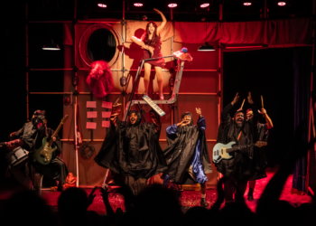 18 de jun a 06 de jul | CCBB realiza temporada do espetáculo “CÃO”, parceria entre o Clowns de Shakespeare (RN) e o Magiluth (PE), no CineTeatro 2 de Julho