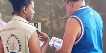 Do mercado à mesa: Vigilância Sanitária orienta população de Salvador sobre segurança dos alimentos
