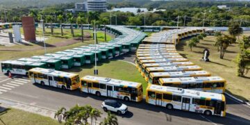 Prefeitura inicia entrega de 700 novos ônibus com ar-condicionado na maior renovação de frota da história de Salvador