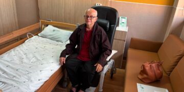 Entre a UTI e a volta para casa: como os hospitais de transição ajudam pacientes a recuperar autonomia