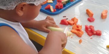 Ultraprocessados já são 30% das calorias de crianças de 2 a 5 anos; escolas de Salvador respondem com ações de alimentação saudável